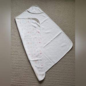 New✨ Bebeone hooded Baby Blanket